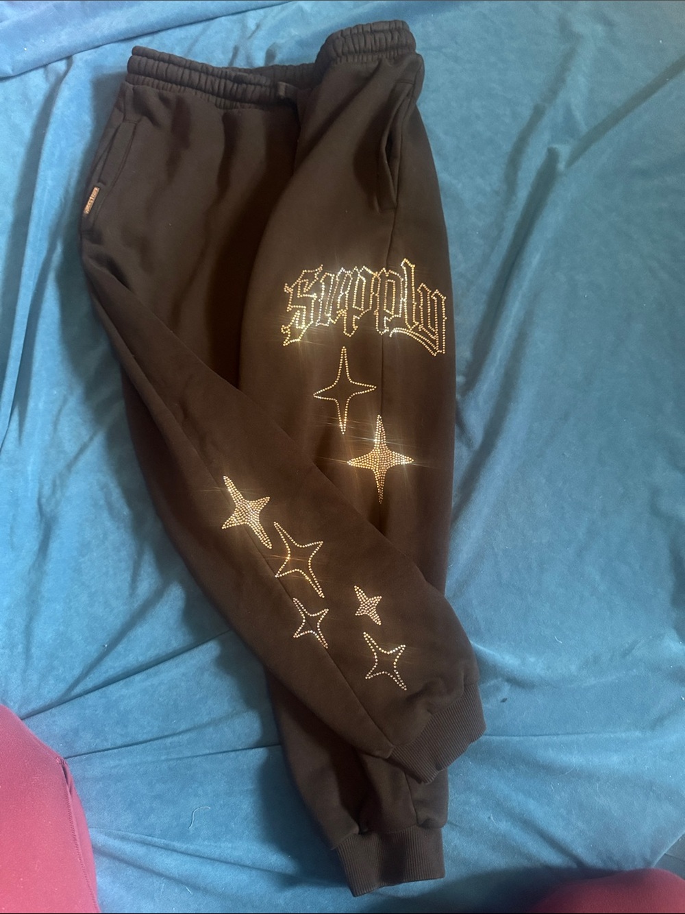 Supply & Demand NY size xl (age 13-15)Black Rhinestone Star Sweatpants